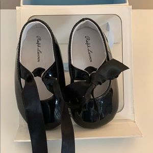 Ralph Lerann black patent leather baby shoes
